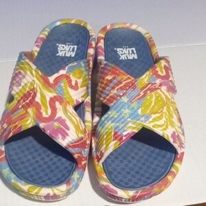 Muk Luks Original Slides